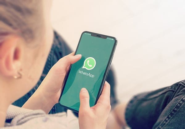 ¿Cómo espiar el WhatsApp de mi hija?: Una guía para padres preocupados
